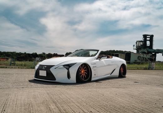 Fore Front LEXUS LC500 GNOSIS CVS